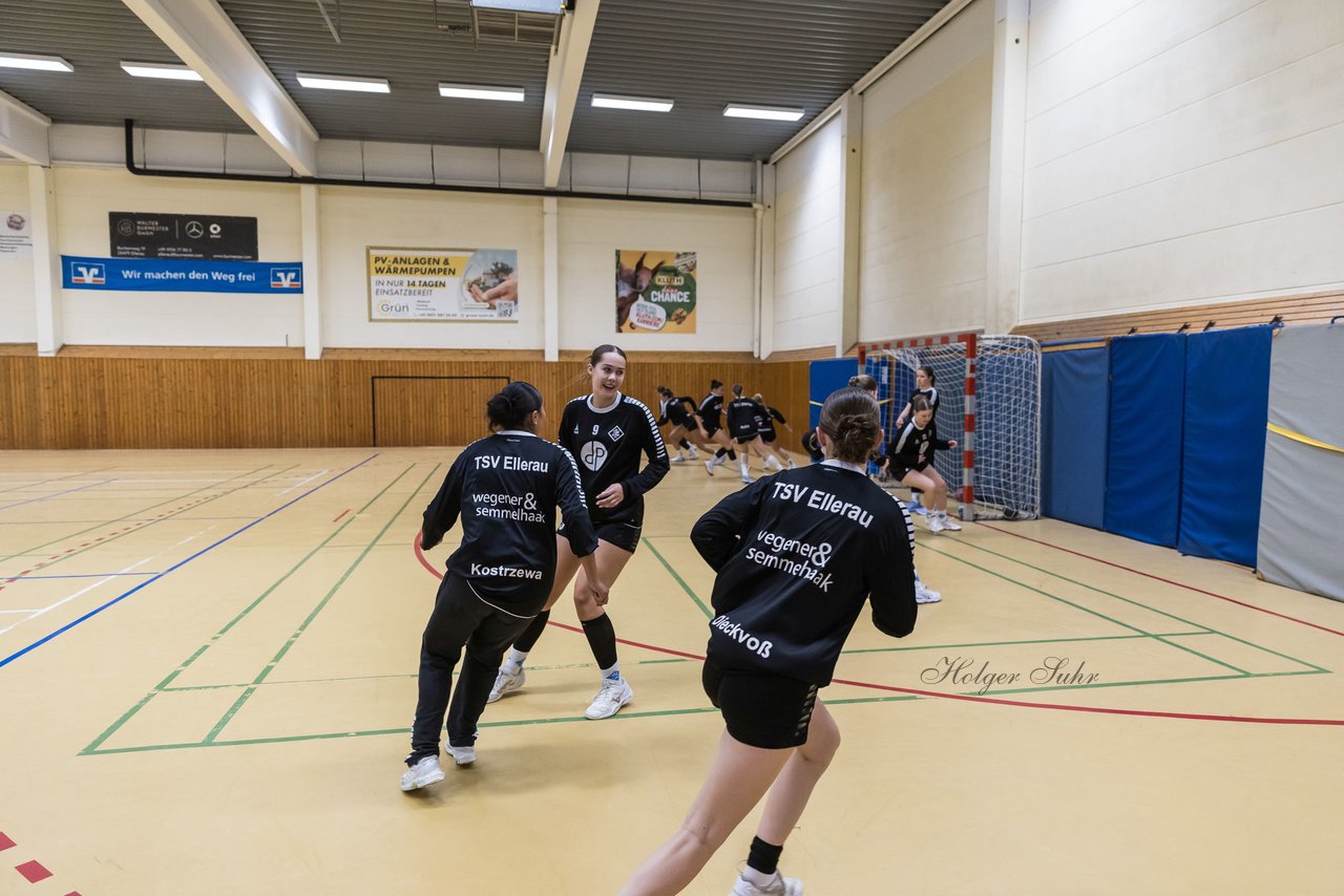 Bild 5 - wAJ TSV Ellerau - HSG HKiel/Kron : Ergebnis: 24:34